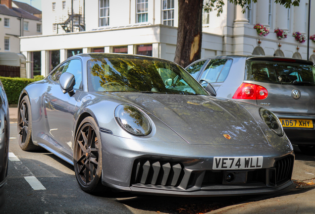 Porsche 992 Carrera 4 GTS MkII
