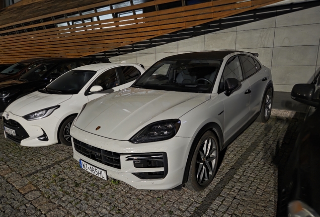 Porsche Cayenne Coupé Turbo E-Hybrid