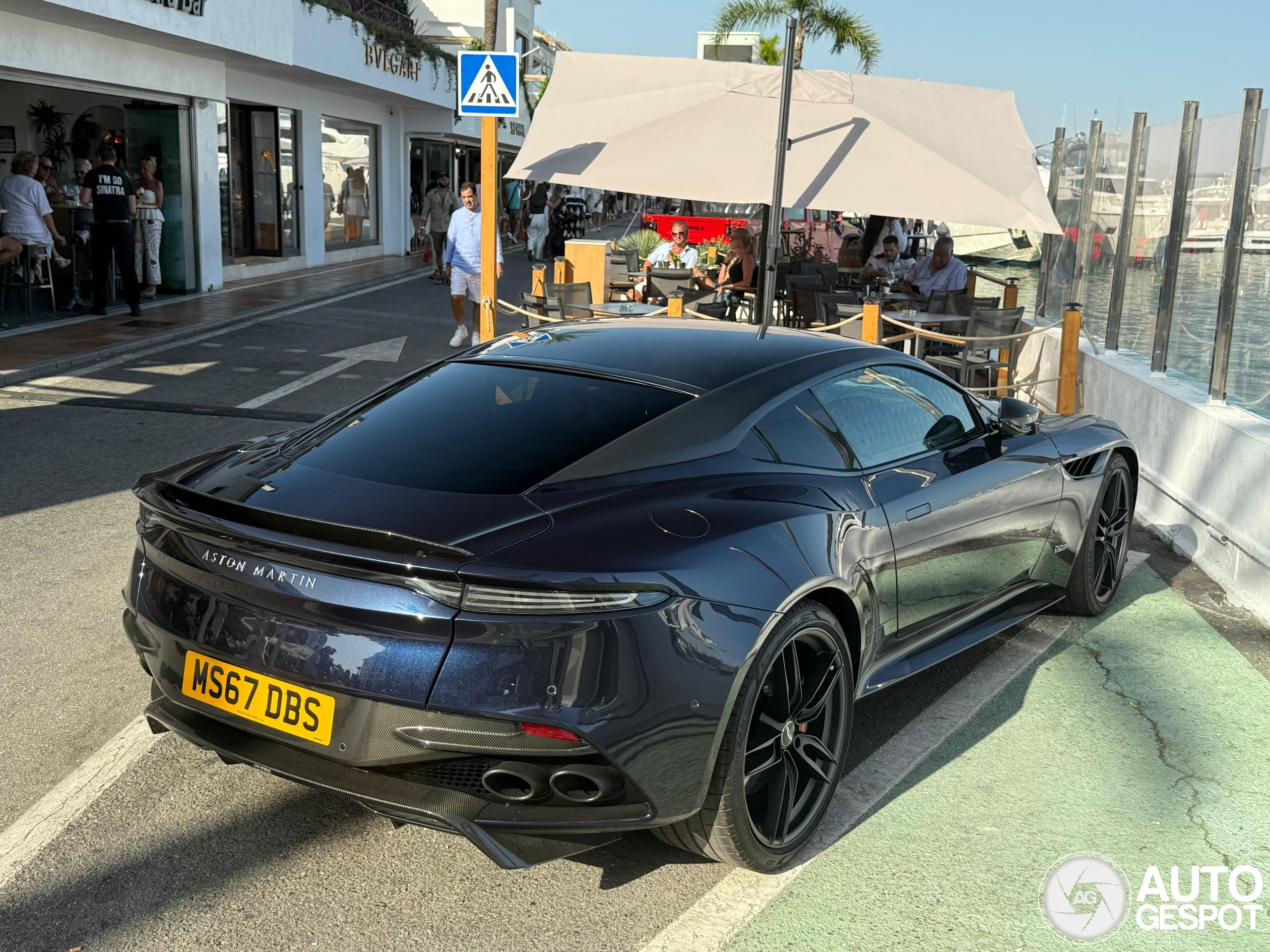 Aston Martin DBS Superleggera