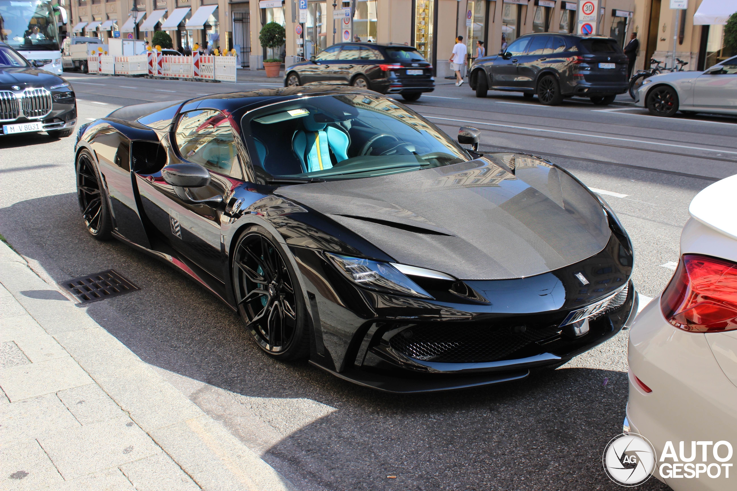 Dit is niet de normale breedte voor deze Ferrari