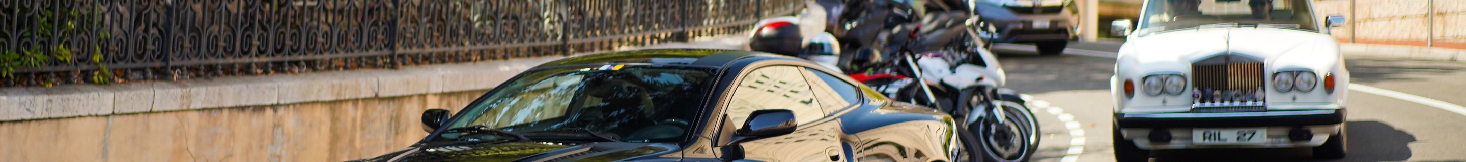 Aston Martin Vanquish S