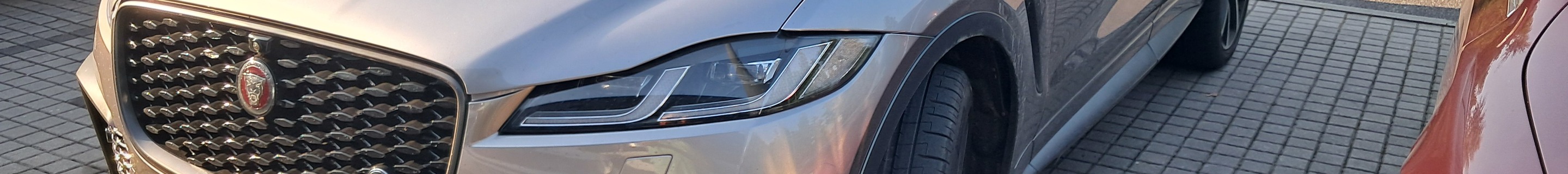 Jaguar F-PACE SVR 2021
