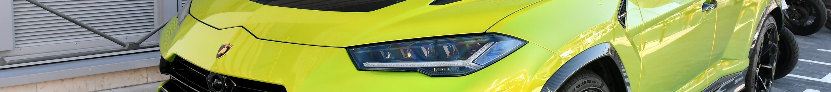 Lamborghini Urus Performante