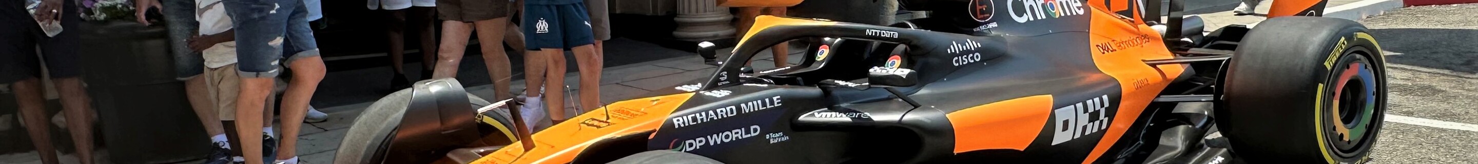McLaren MCL38