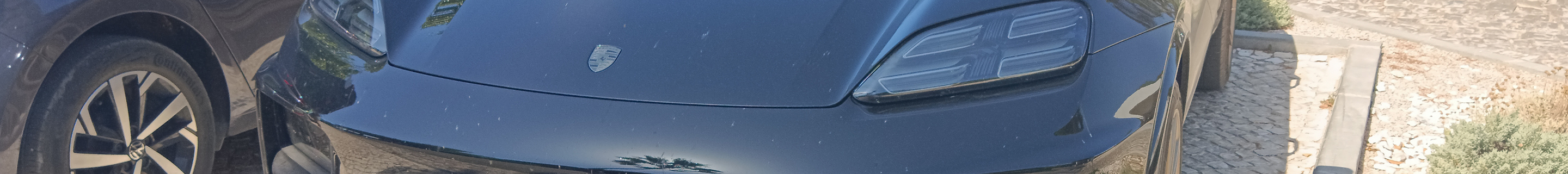 Porsche Macan EV Turbo