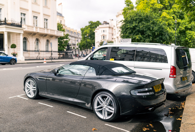 Aston Martin DB9 Volante 2013