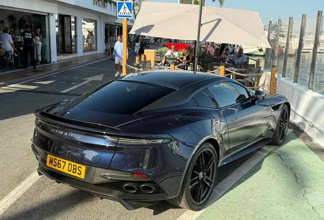 Aston Martin DBS Superleggera
