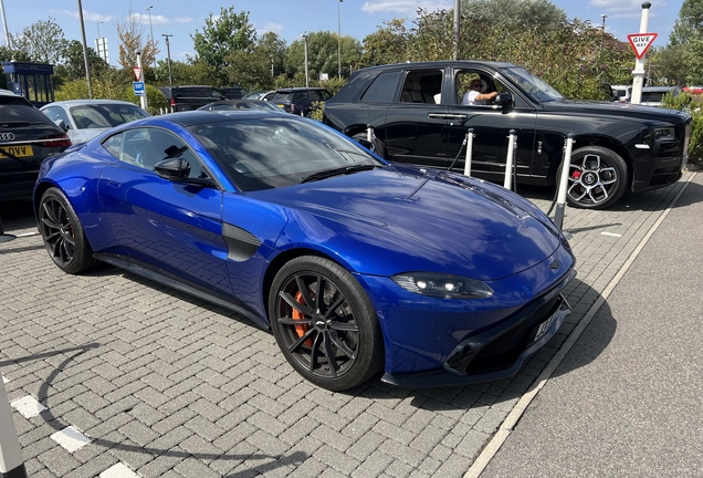 Aston Martin V8 Vantage 2018