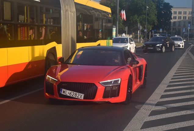 Audi R8 V10 Plus 2015