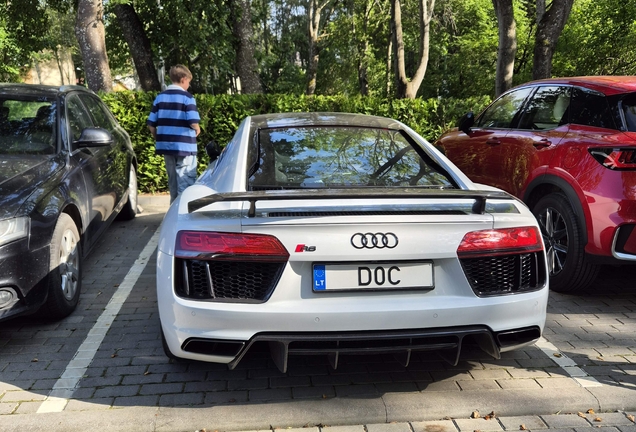 Audi R8 V10 Plus 2015