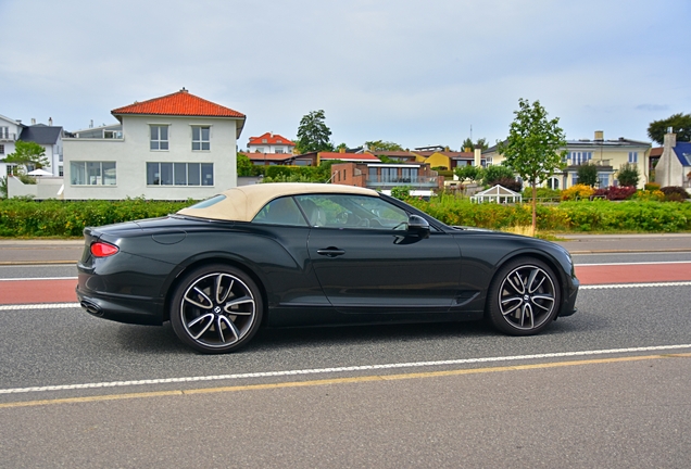 Bentley Continental GTC V8 2020