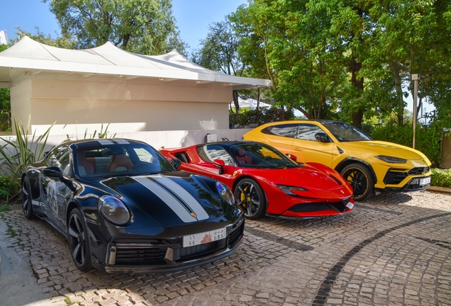 Ferrari SF90 Stradale