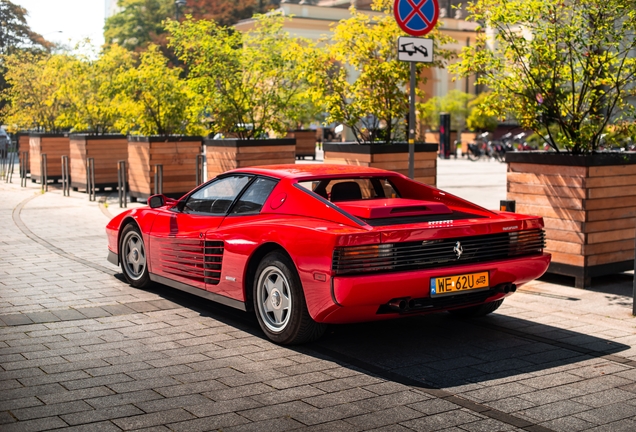 Ferrari Testarossa