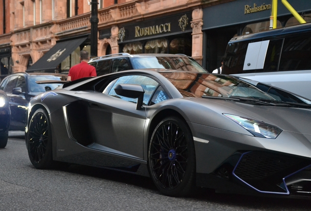 Lamborghini Aventador LP750-4 SuperVeloce