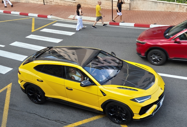 Lamborghini Urus Performante