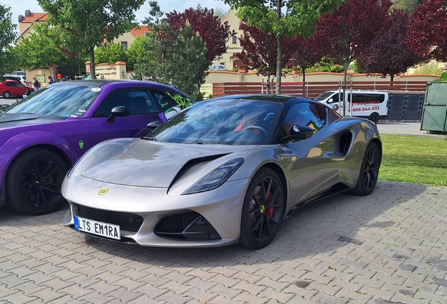 Lotus Emira