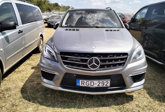 Mercedes-Benz ML 63 AMG W166