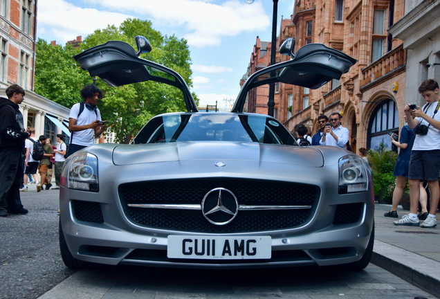 Mercedes-Benz SLS AMG GT