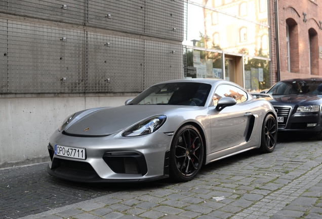 Porsche 718 Cayman GT4