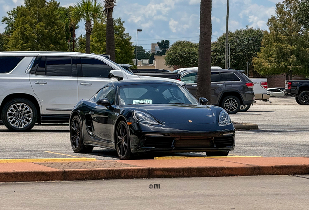 Porsche 718 Cayman S