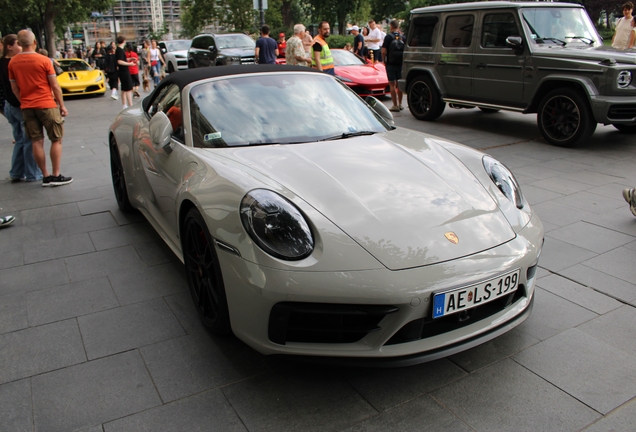 Porsche 992 Carrera 4 GTS Cabriolet MkI