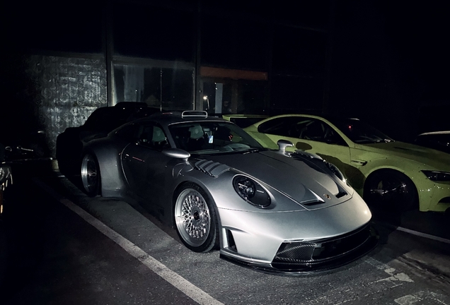 Porsche 992 Carrera S MkI Carbonerre Project GT1 Manta