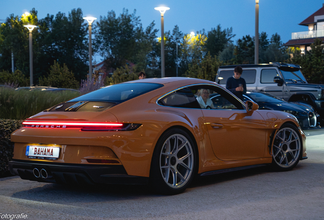 Porsche 992 S/T