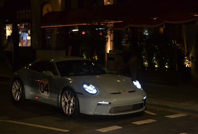 Porsche 992 S/T