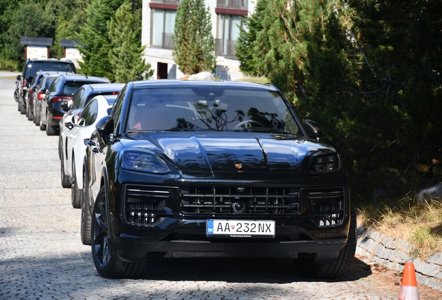 Porsche Cayenne Coupé Turbo E-Hybrid