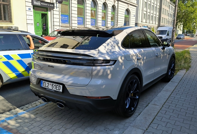 Porsche Cayenne Coupé Turbo E-Hybrid
