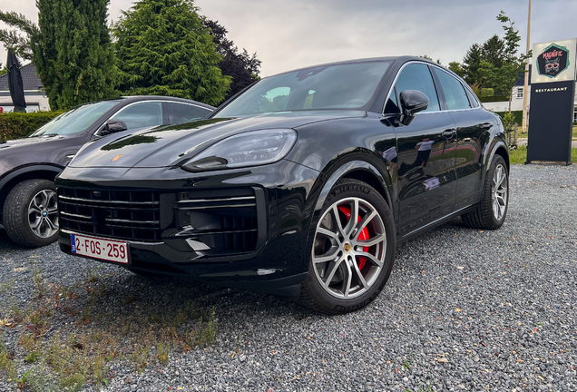 Porsche Cayenne Coupé Turbo E-Hybrid