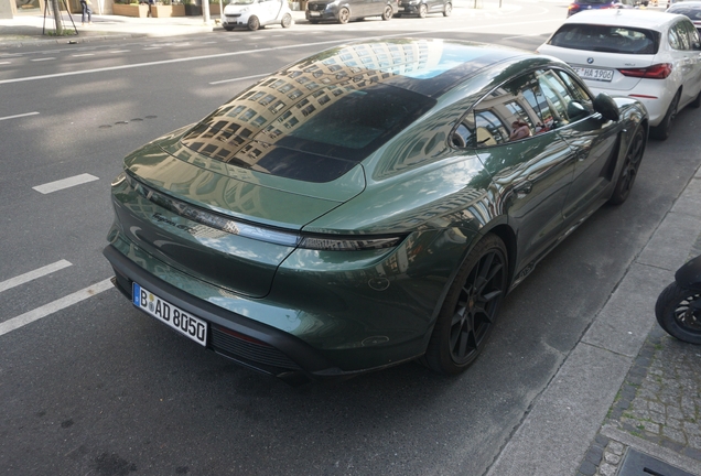 Porsche Taycan GTS