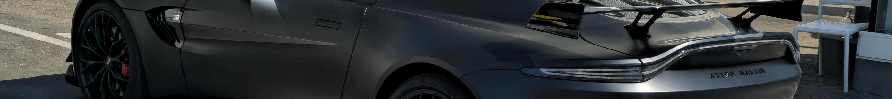 Aston Martin V8 Vantage Formula 1 Edition