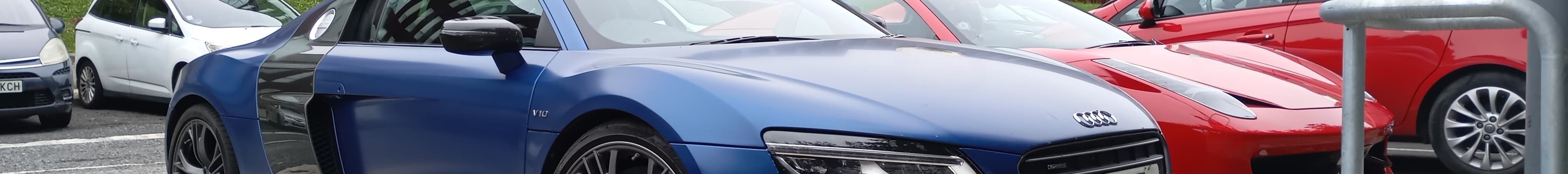 Audi R8 V10 Plus 2013