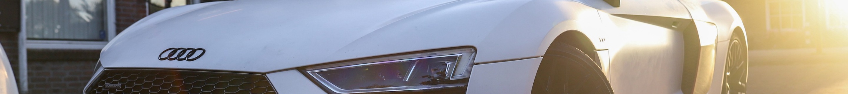 Audi R8 V10 Plus 2015