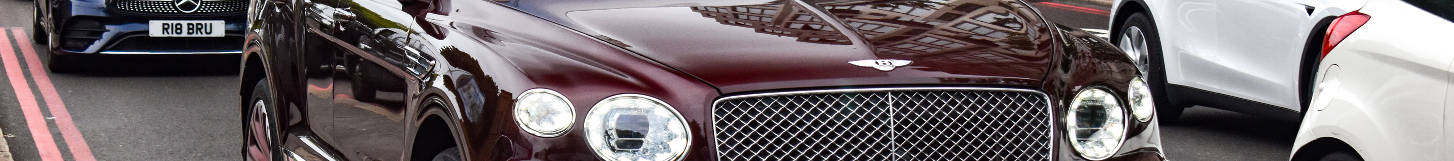 Bentley Bentayga V8 2021 First Edition