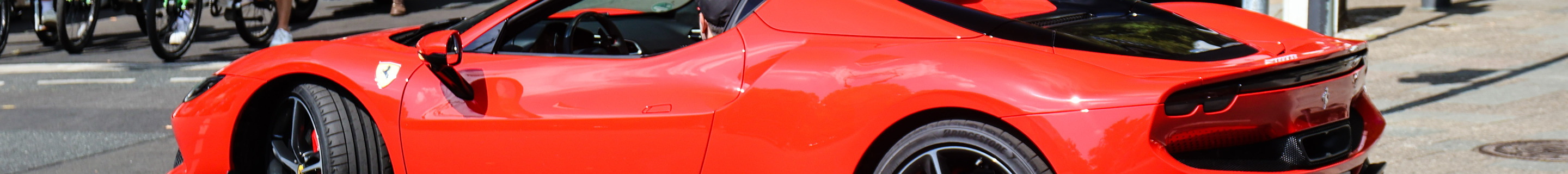 Ferrari 296 GTS