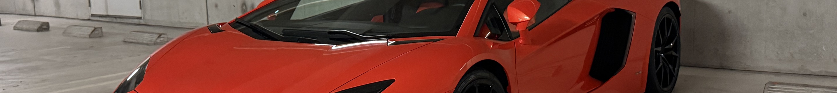 Lamborghini Aventador LP700-4