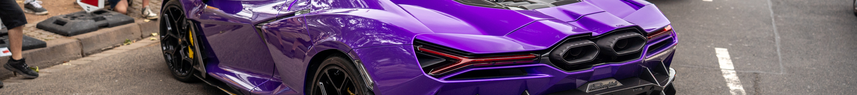 Lamborghini Revuelto