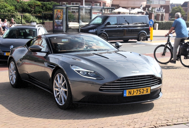 Aston Martin DB11