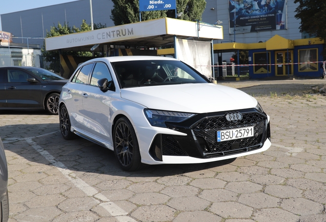 Audi RS3 Sportback 8Y 2025