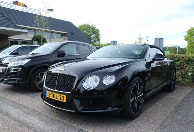 Bentley Continental GTC V8