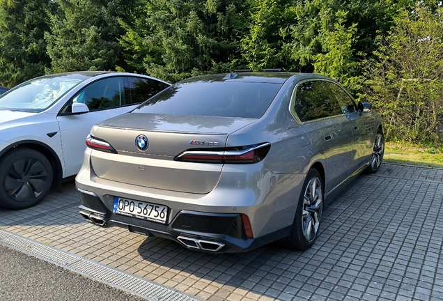 BMW M760e xDrive