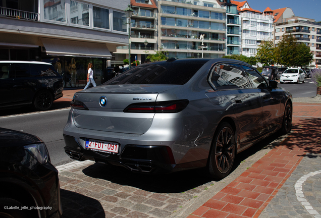 BMW M760e xDrive