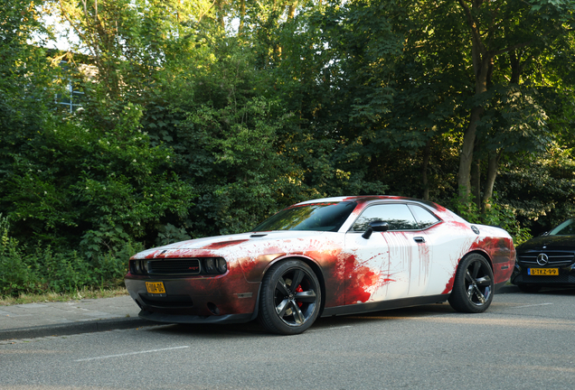 Dodge Challenger SRT-8