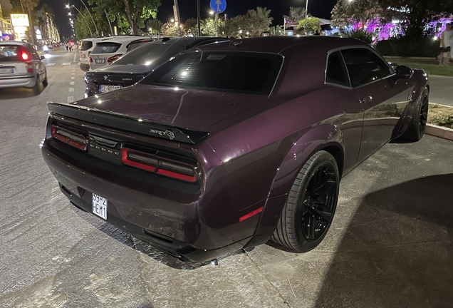 Dodge Challenger SRT Hellcat Widebody