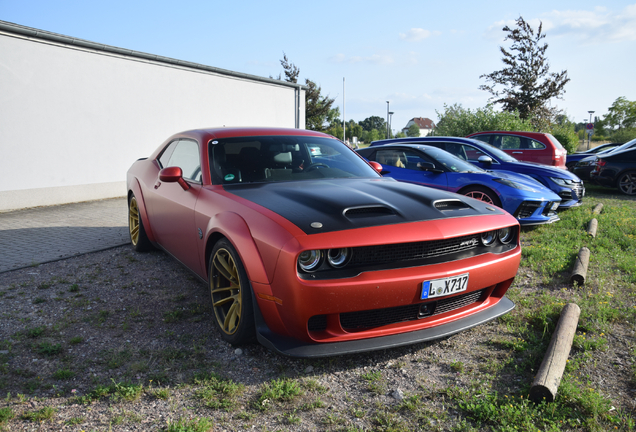 Dodge Challenger SRT Hellcat Widebody