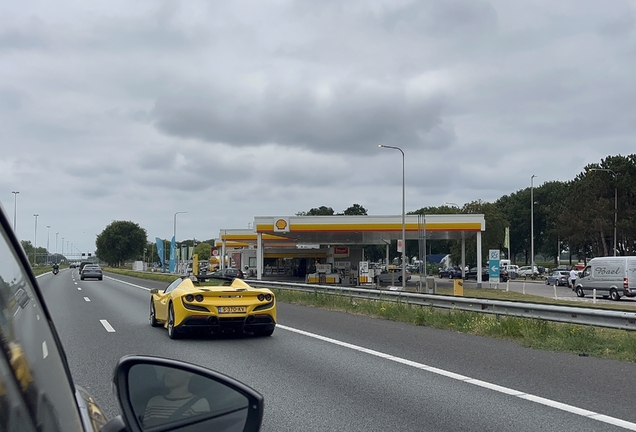 Ferrari F8 Spider