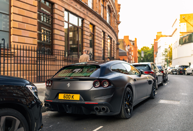 Ferrari GTC4Lusso T