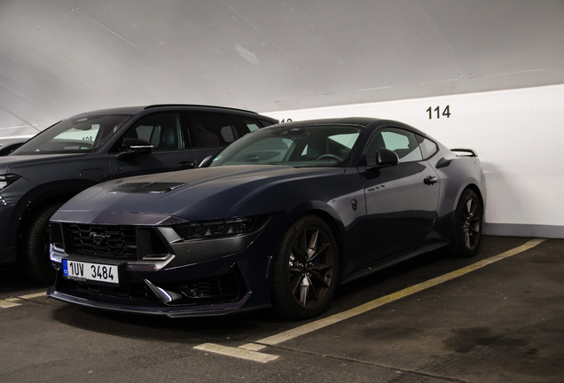 Ford Mustang Dark Horse 2024